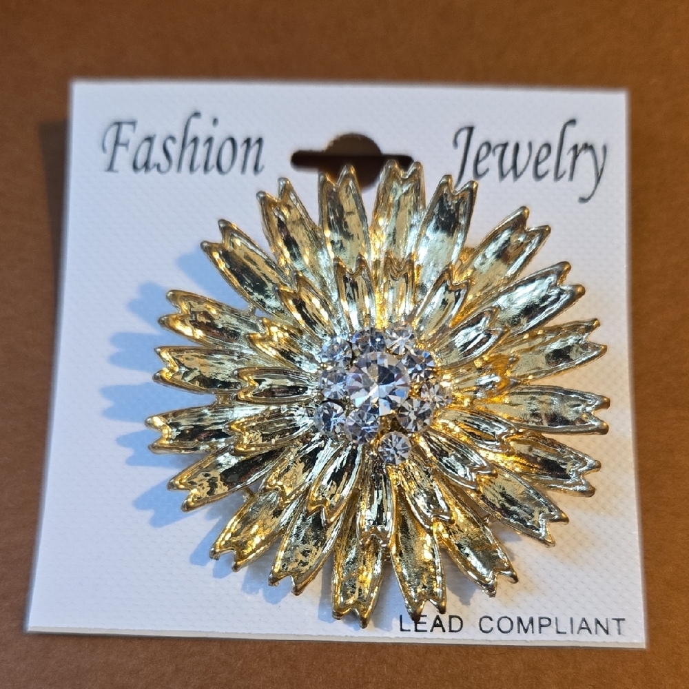 Gold Floral Brooch
